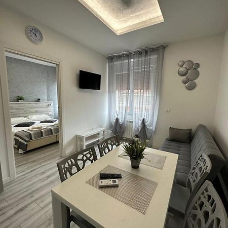 Andjela Apartment Триест Экстерьер фото